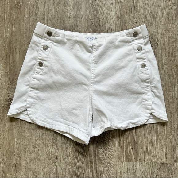Sofie White Shorts